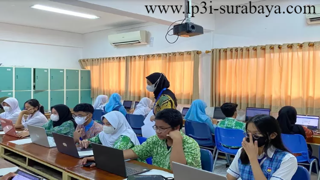 Rekomendasi Daftar 5 SMP Swasta Terfavorit di Surabaya